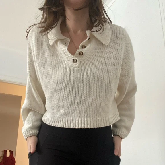 White crochet pull - Picture 2 of 2